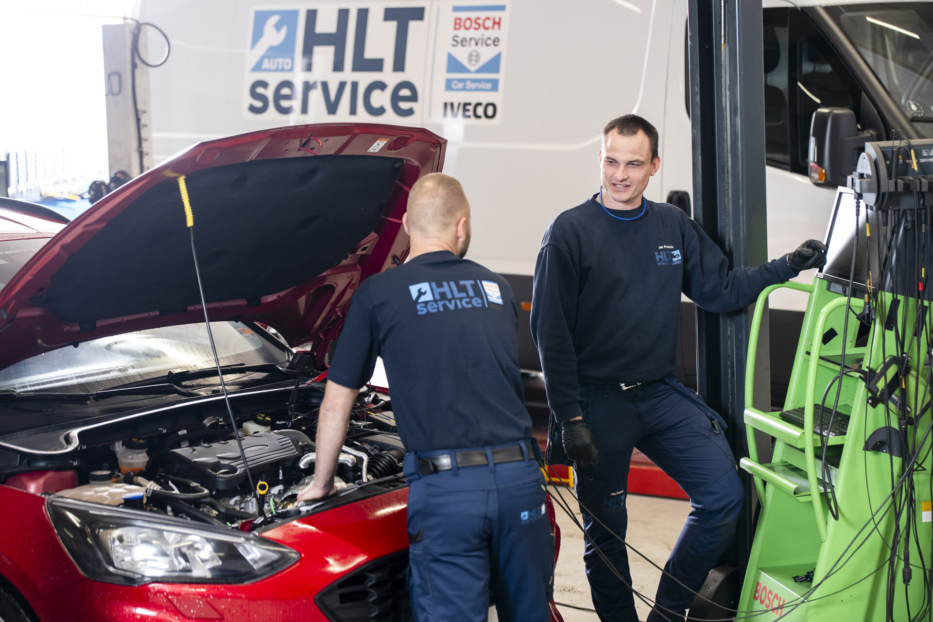 Elbil & Hybrid Service